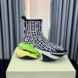 GradientRush™ Unisex Sneakers – Gradient Color, Thick Sole & Everyday Comfort