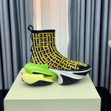 GradientRush™ Unisex Sneakers – Gradient Color, Thick Sole & Everyday Comfort