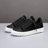 AeroFlex™ Unisex Everyday Sneakers – Lightweight, Breathable & Comfortable